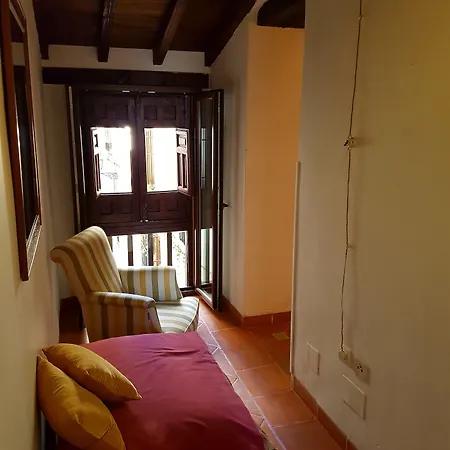 לינה וארוחת בוקר Palacio Del Cobertizo De Santa Ines גרנדה