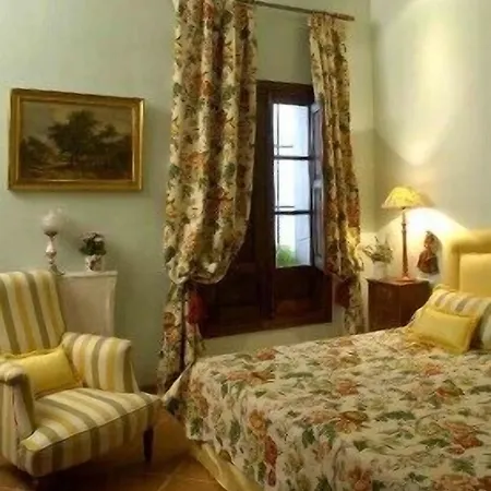 Palacio Del Cobertizo De Santa Ines 4*