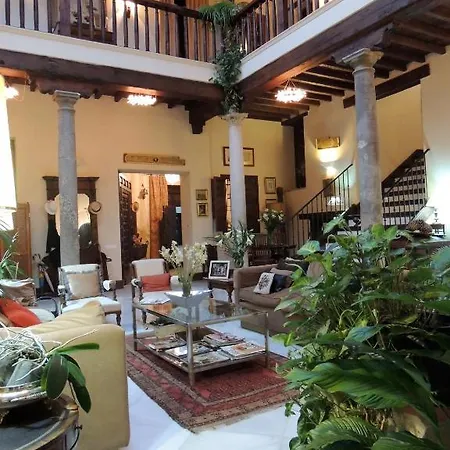 Palacio Del Cobertizo De Santa Ines 4* Granada
