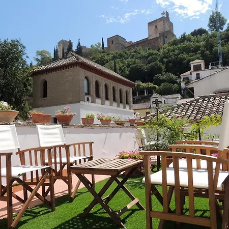 Oda ve Kahvaltı Palacio Del Cobertizo De Santa Ines 4*