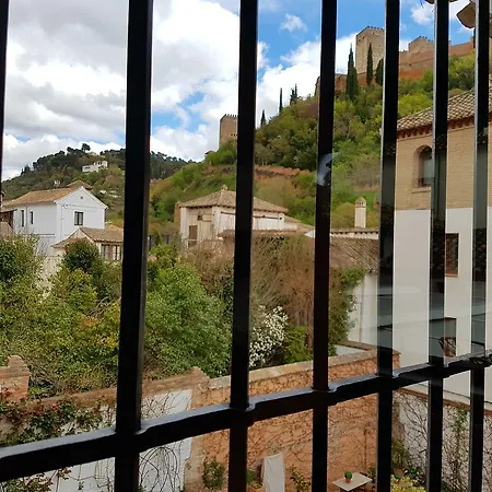 Palacio Del Cobertizo De Santa Ines Oda ve Kahvaltı Granada